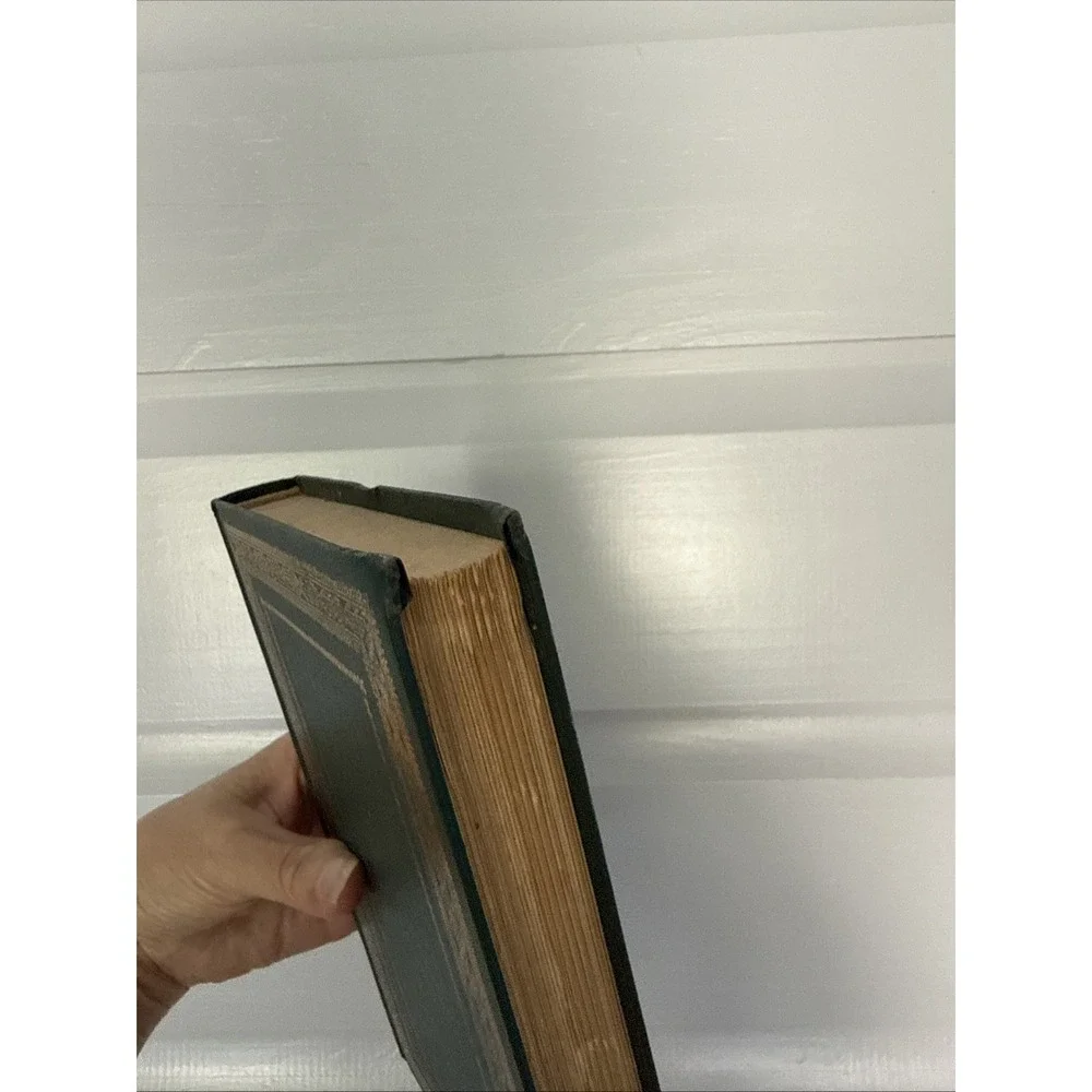 Alice's Adventures in Wonderland Through the Looking-Glass Intl Collectors Book